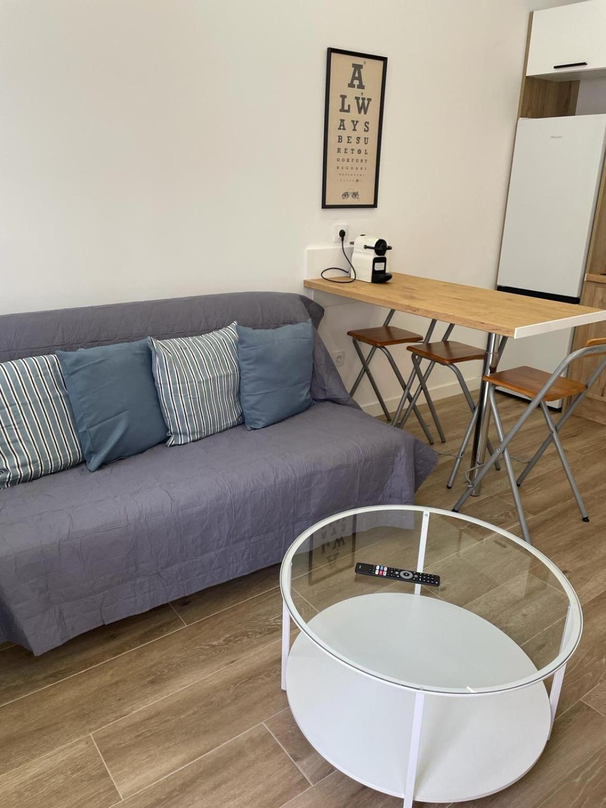 Exyca Metropolitano Appartement Madrid Buitenkant foto